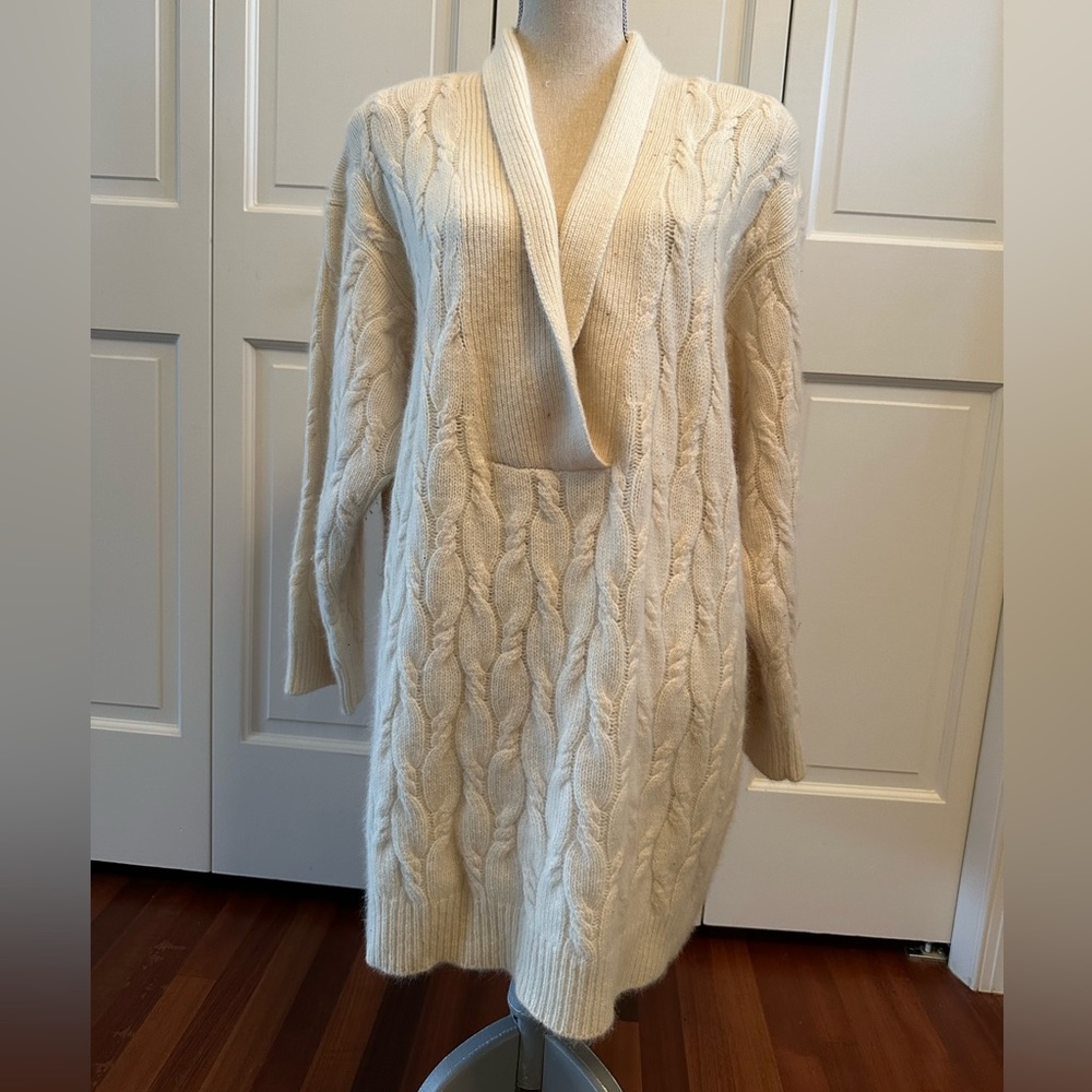 Vintage Adrienne Vittadini Sweater